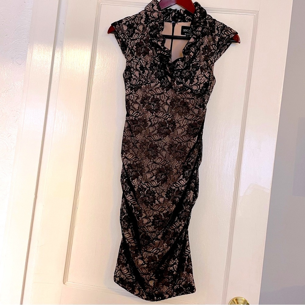 Cocktail dress / semi formal black lace dress